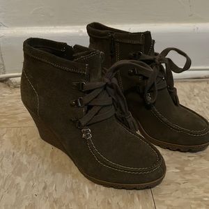 Green suede wedge booties